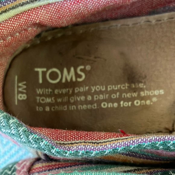Toms size 8 women’s Colorful Striped Canvas Slip-Ons - fair condition - Picture 3 of 15
